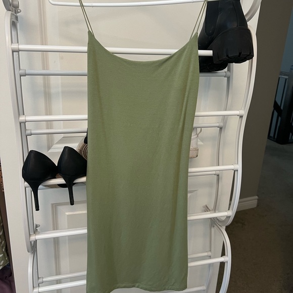 Aritzia (Wilfred Free) dress worn once! - Picture 1 of 3